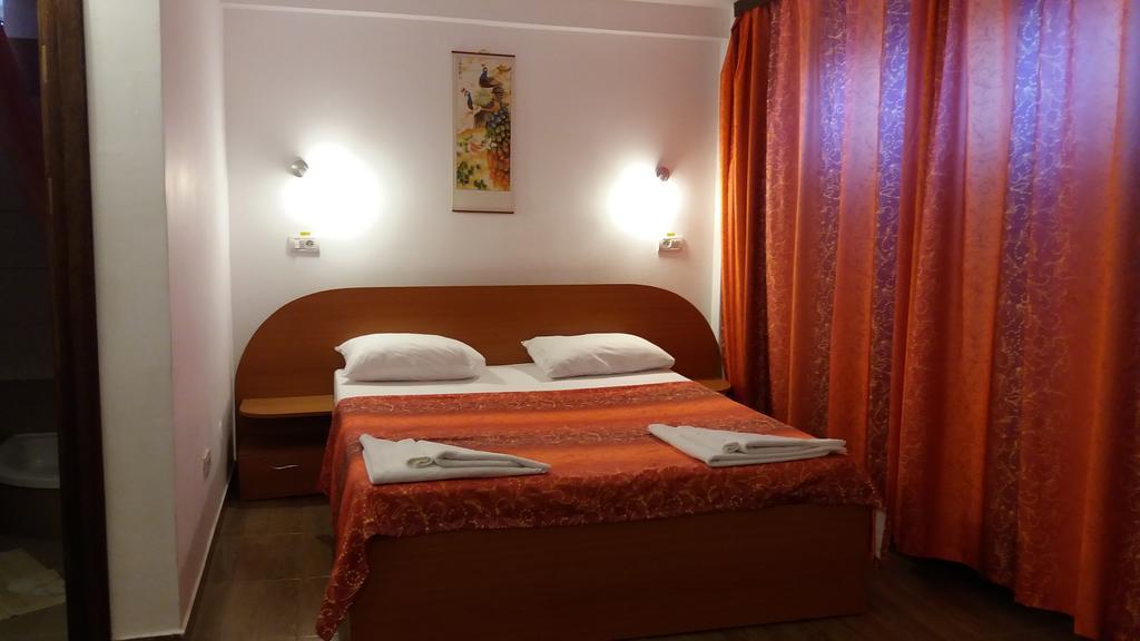 Marynero Hotel Navodari Exterior photo